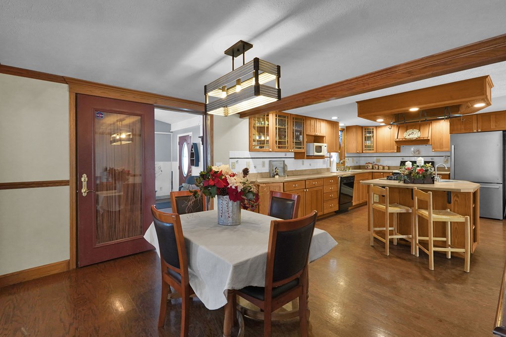 15 Lexington-Ontario Road, Ontario, Ohio 44906, 3 Bedrooms Bedrooms, ,2 BathroomsBathrooms,Residential,For Sale,Lexington-Ontario Road,9070164