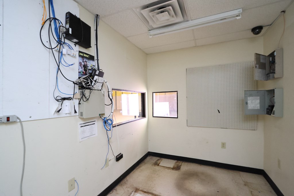 215 Sandusky Street, Plymouth, Ohio 44863, ,Commercial Sale,For Sale,Sandusky Street,9070166