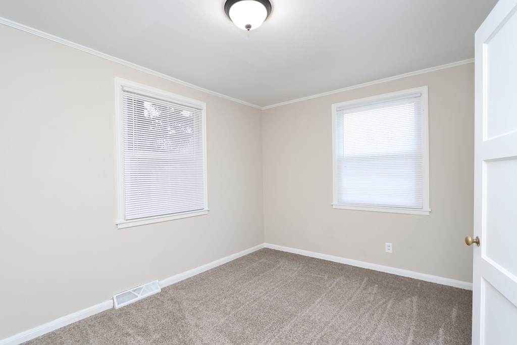 356 Linden Road, Mansfield, Ohio 44903, 3 Bedrooms Bedrooms, ,1 BathroomBathrooms,Residential,For Sale,Linden Road,9070193