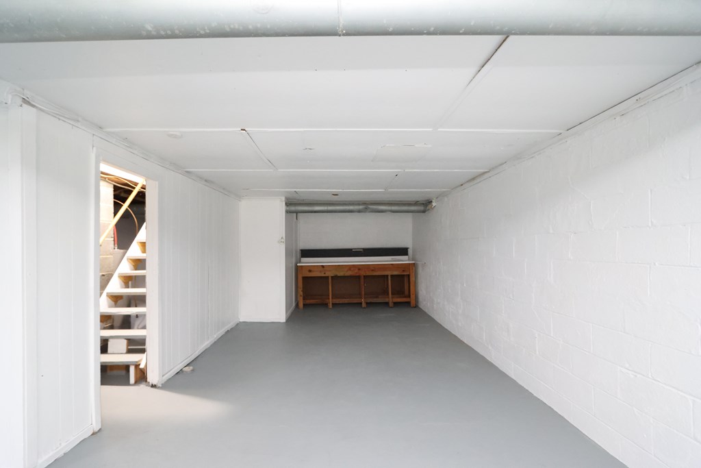 356 Linden Road, Mansfield, Ohio 44903, 3 Bedrooms Bedrooms, ,1 BathroomBathrooms,Residential,For Sale,Linden Road,9070193