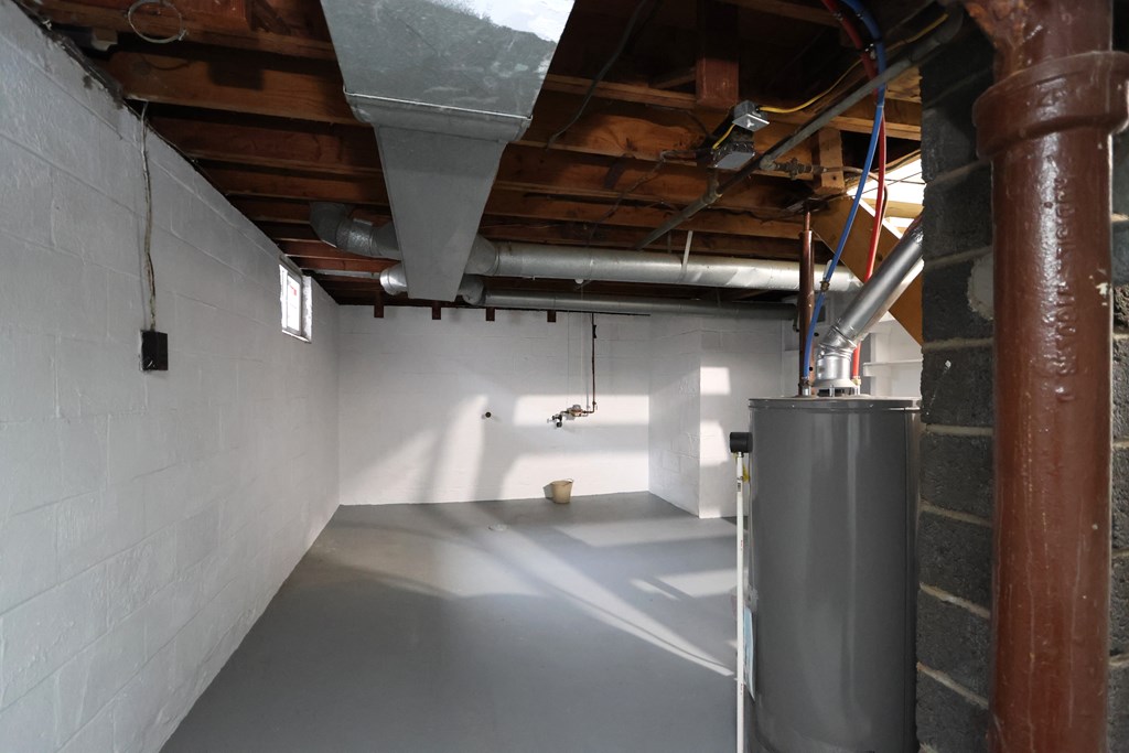 356 Linden Road, Mansfield, Ohio 44903, 3 Bedrooms Bedrooms, ,1 BathroomBathrooms,Residential,For Sale,Linden Road,9070193