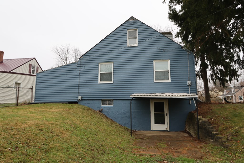 356 Linden Road, Mansfield, Ohio 44903, 3 Bedrooms Bedrooms, ,1 BathroomBathrooms,Residential,For Sale,Linden Road,9070193