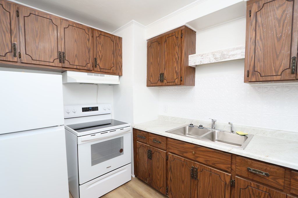 356 Linden Road, Mansfield, Ohio 44903, 3 Bedrooms Bedrooms, ,1 BathroomBathrooms,Residential,For Sale,Linden Road,9070193