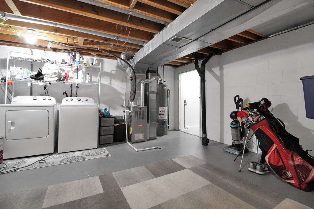 516 Pamlico Street, Columbus, Ohio 43228, 2 Bedrooms Bedrooms, ,1 BathroomBathrooms,Residential,For Sale,Pamlico Street,9070208