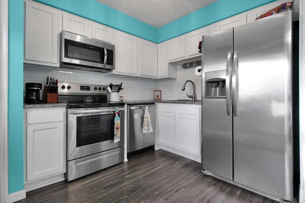 516 Pamlico Street, Columbus, Ohio 43228, 2 Bedrooms Bedrooms, ,1 BathroomBathrooms,Residential,For Sale,Pamlico Street,9070208