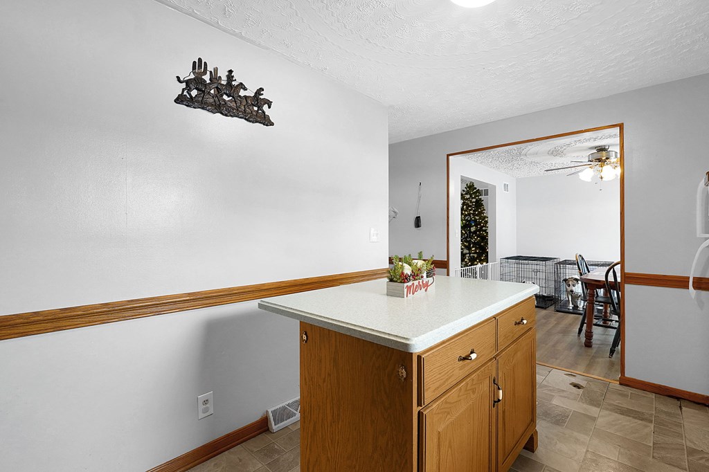 1742 Windsor Road, Mansfield, Ohio 44905, 4 Bedrooms Bedrooms, ,Residential Income,For Sale,Windsor Road,9070214