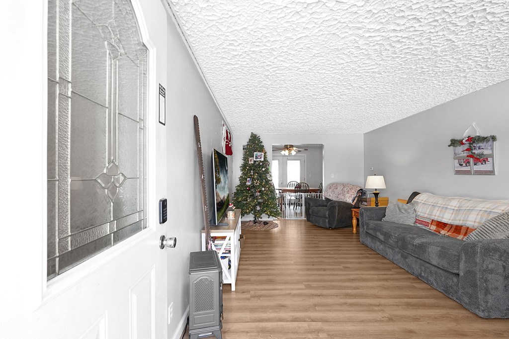 1742 Windsor Road, Mansfield, Ohio 44905, 4 Bedrooms Bedrooms, ,Residential Income,For Sale,Windsor Road,9070214