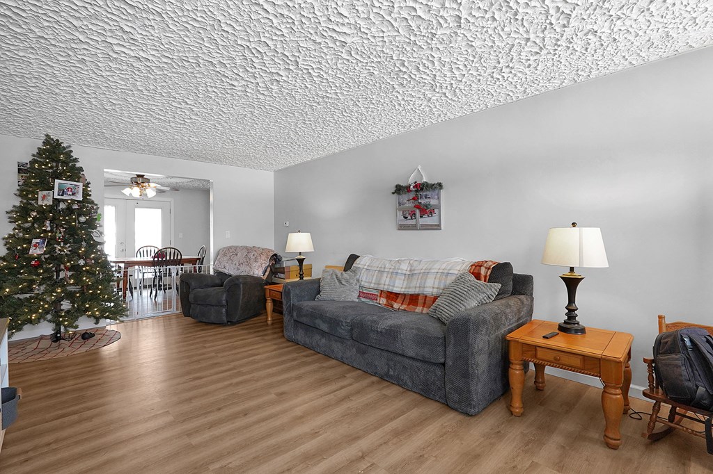 1742 Windsor Road, Mansfield, Ohio 44905, 4 Bedrooms Bedrooms, ,Residential Income,For Sale,Windsor Road,9070214