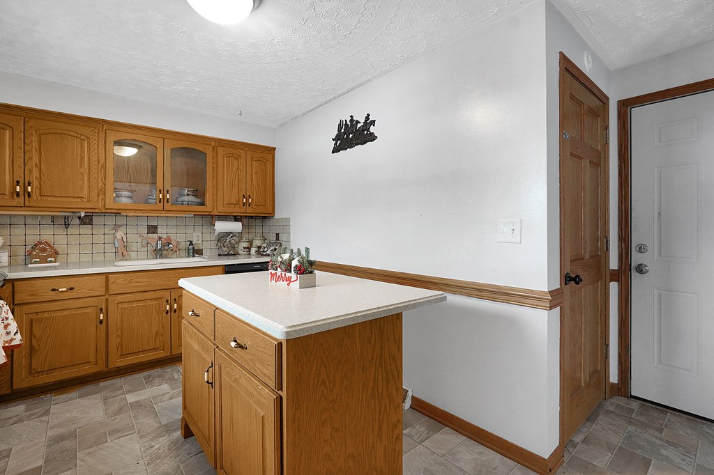 1742 Windsor Road, Mansfield, Ohio 44905, 4 Bedrooms Bedrooms, ,Residential Income,For Sale,Windsor Road,9070214