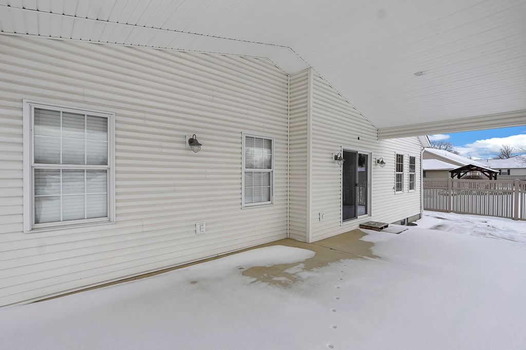 245 Lincoln Court, Plymouth, Ohio 44865, 3 Bedrooms Bedrooms, ,2 BathroomsBathrooms,Residential,For Sale,Lincoln Court,9070215