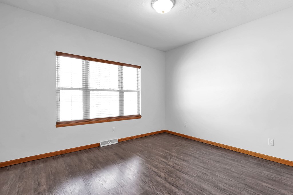 245 Lincoln Court, Plymouth, Ohio 44865, 3 Bedrooms Bedrooms, ,2 BathroomsBathrooms,Residential,For Sale,Lincoln Court,9070215