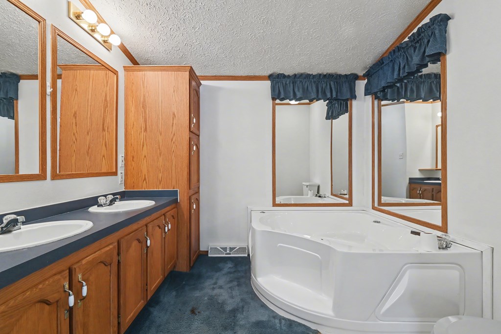 88 Hickey Street, Greenwich, Ohio 44837, 3 Bedrooms Bedrooms, ,2 BathroomsBathrooms,Residential,For Sale,Hickey Street,9070217