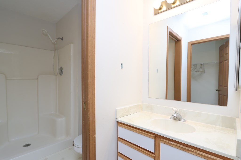 730 Scott Drive, Mansfield, Ohio 44906, 3 Bedrooms Bedrooms, ,2 BathroomsBathrooms,Residential,For Sale,Scott Drive,9070245