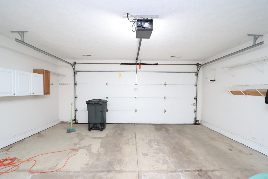 730 Scott Drive, Mansfield, Ohio 44906, 3 Bedrooms Bedrooms, ,2 BathroomsBathrooms,Residential,For Sale,Scott Drive,9070245