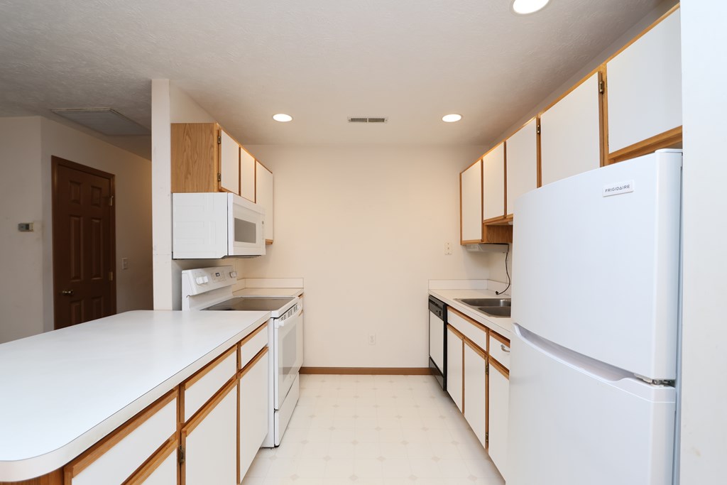 730 Scott Drive, Mansfield, Ohio 44906, 3 Bedrooms Bedrooms, ,2 BathroomsBathrooms,Residential,For Sale,Scott Drive,9070245