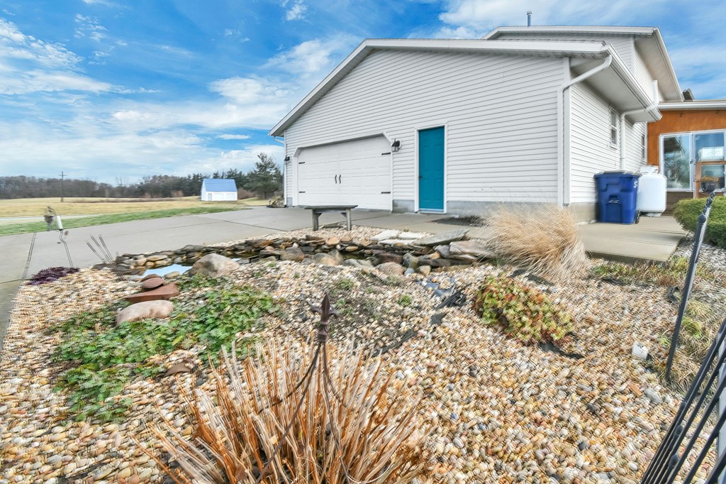 3767 Cookton Grange Road, Mansfield, Ohio 44903, 4 Bedrooms Bedrooms, ,2 BathroomsBathrooms,Residential,For Sale,Cookton Grange Road,9070254