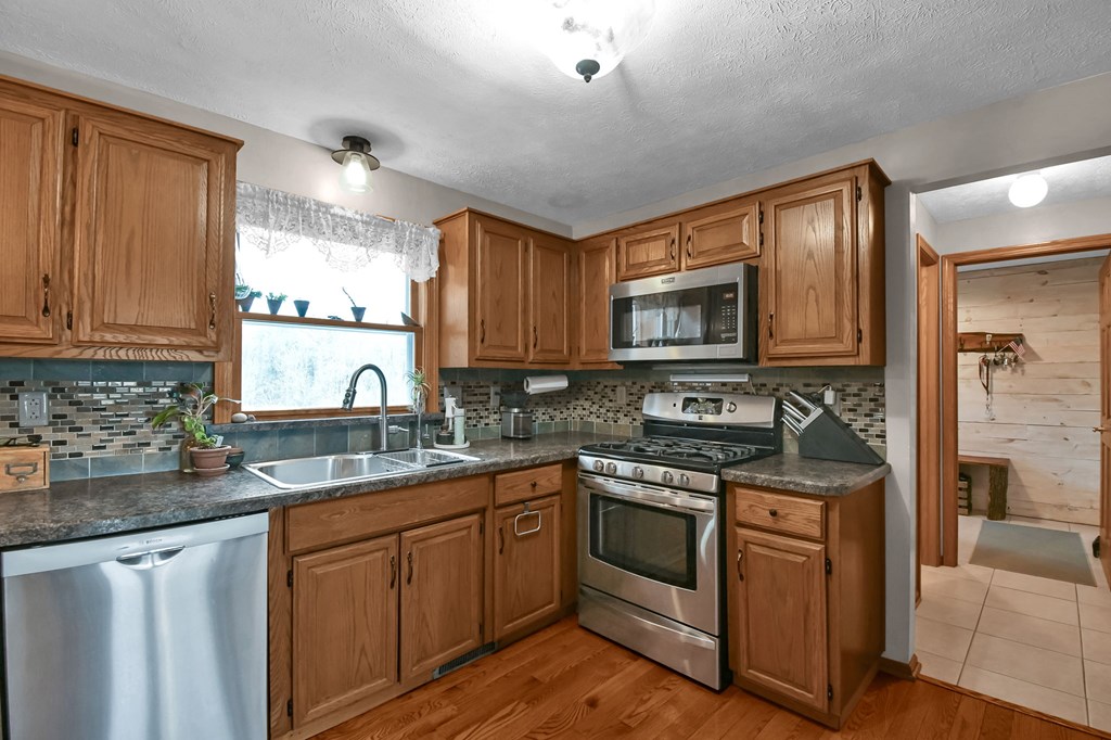 3767 Cookton Grange Road, Mansfield, Ohio 44903, 4 Bedrooms Bedrooms, ,2 BathroomsBathrooms,Residential,For Sale,Cookton Grange Road,9070254