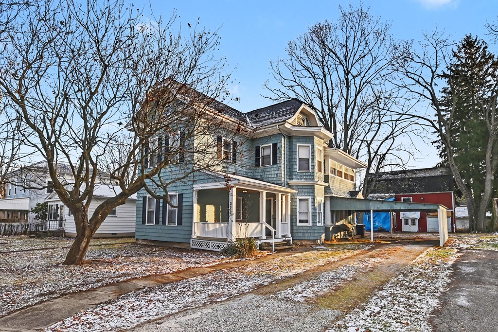 321 N Market Street, Galion, Ohio 44833, 5 Bedrooms Bedrooms, ,2 BathroomsBathrooms,Residential,For Sale,Market Street,9070264 321 N Market Street, Galion, Ohio 44833, 5 Bedrooms Bedrooms, ,2 BathroomsBathrooms,Residential,For Sale,Market Street,9070264
