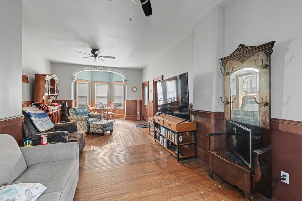 321 N Market Street, Galion, Ohio 44833, 5 Bedrooms Bedrooms, ,2 BathroomsBathrooms,Residential,For Sale,Market Street,9070264 321 N Market Street, Galion, Ohio 44833, 5 Bedrooms Bedrooms, ,2 BathroomsBathrooms,Residential,For Sale,Market Street,9070264