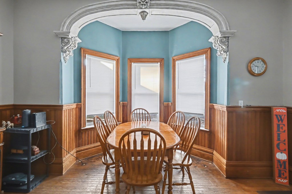 321 N Market Street, Galion, Ohio 44833, 5 Bedrooms Bedrooms, ,2 BathroomsBathrooms,Residential,For Sale,Market Street,9070264