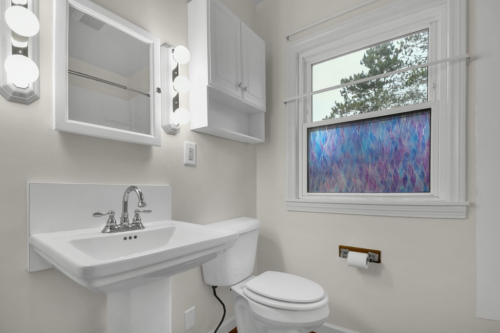 3681 Bellville North Road, Bellville, Ohio 44813, 4 Bedrooms Bedrooms, ,1 BathroomBathrooms,Residential,For Sale,Bellville North Road,9070287 3681 Bellville North Road, Bellville, Ohio 44813, 4 Bedrooms Bedrooms, ,1 BathroomBathrooms,Residential,For Sale,Bellville North Road,9070287