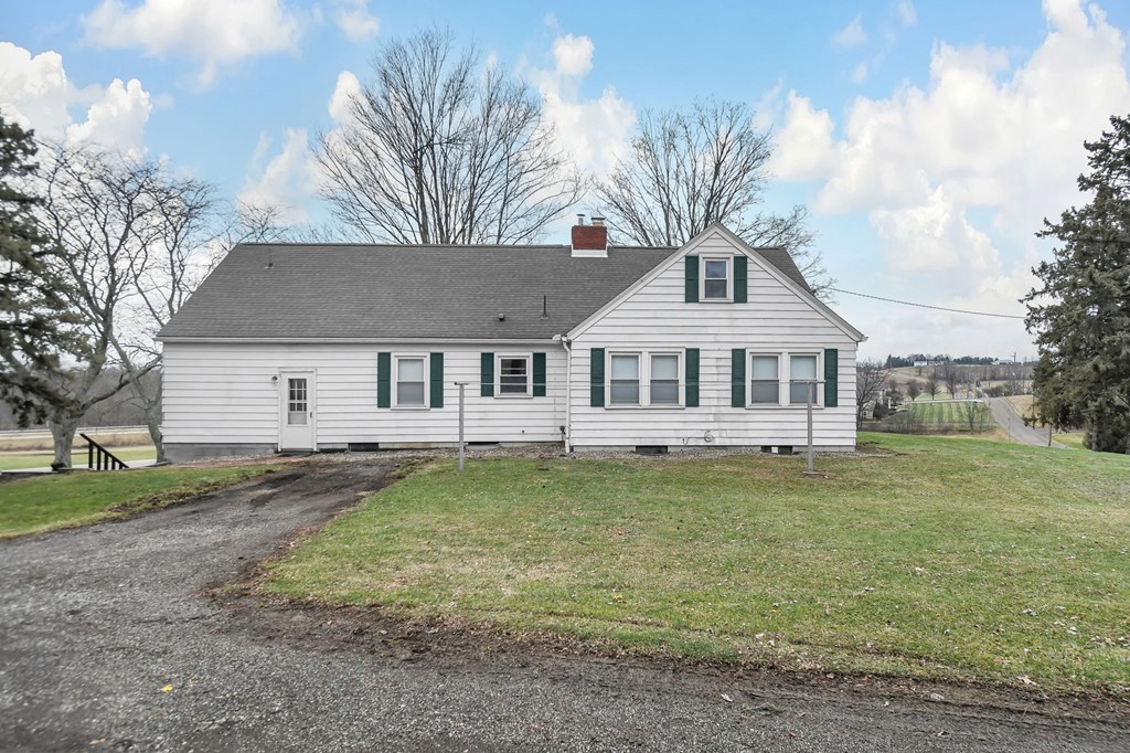 3681 Bellville North Road, Bellville, Ohio 44813, 4 Bedrooms Bedrooms, ,1 BathroomBathrooms,Residential,For Sale,Bellville North Road,9070287 3681 Bellville North Road, Bellville, Ohio 44813, 4 Bedrooms Bedrooms, ,1 BathroomBathrooms,Residential,For Sale,Bellville North Road,9070287