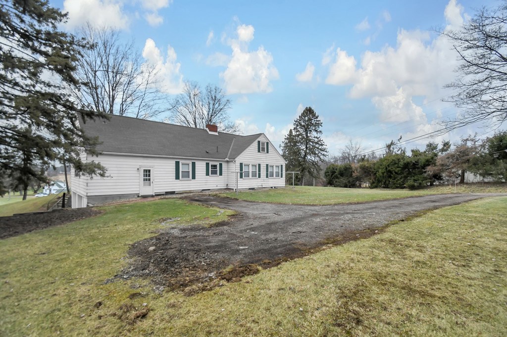 3681 Bellville North Road, Bellville, Ohio 44813, 4 Bedrooms Bedrooms, ,1 BathroomBathrooms,Residential,For Sale,Bellville North Road,9070287 3681 Bellville North Road, Bellville, Ohio 44813, 4 Bedrooms Bedrooms, ,1 BathroomBathrooms,Residential,For Sale,Bellville North Road,9070287