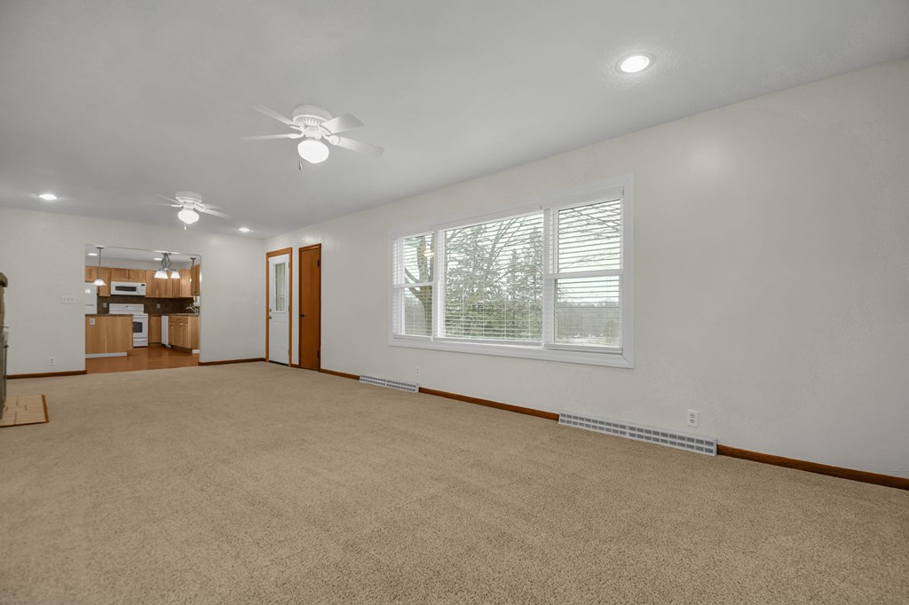 3681 Bellville North Road, Bellville, Ohio 44813, 4 Bedrooms Bedrooms, ,1 BathroomBathrooms,Residential,For Sale,Bellville North Road,9070287 3681 Bellville North Road, Bellville, Ohio 44813, 4 Bedrooms Bedrooms, ,1 BathroomBathrooms,Residential,For Sale,Bellville North Road,9070287