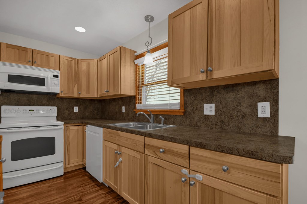 3681 Bellville North Road, Bellville, Ohio 44813, 4 Bedrooms Bedrooms, ,1 BathroomBathrooms,Residential,For Sale,Bellville North Road,9070287 3681 Bellville North Road, Bellville, Ohio 44813, 4 Bedrooms Bedrooms, ,1 BathroomBathrooms,Residential,For Sale,Bellville North Road,9070287