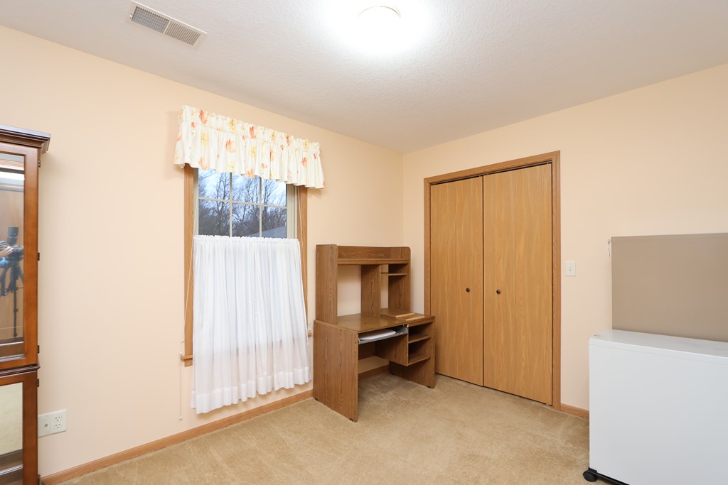 1105 Bogey Drive, Mansfield, Ohio 44903, 2 Bedrooms Bedrooms, ,2 BathroomsBathrooms,Residential,For Sale,Bogey Drive,9070291