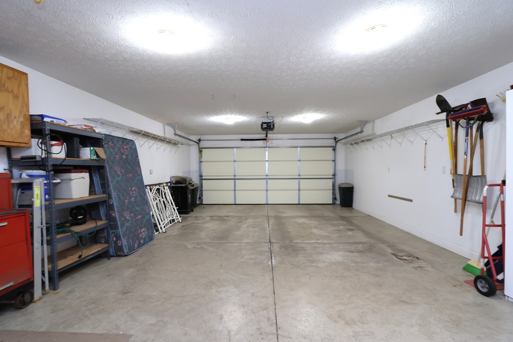 1105 Bogey Drive, Mansfield, Ohio 44903, 2 Bedrooms Bedrooms, ,2 BathroomsBathrooms,Residential,For Sale,Bogey Drive,9070291