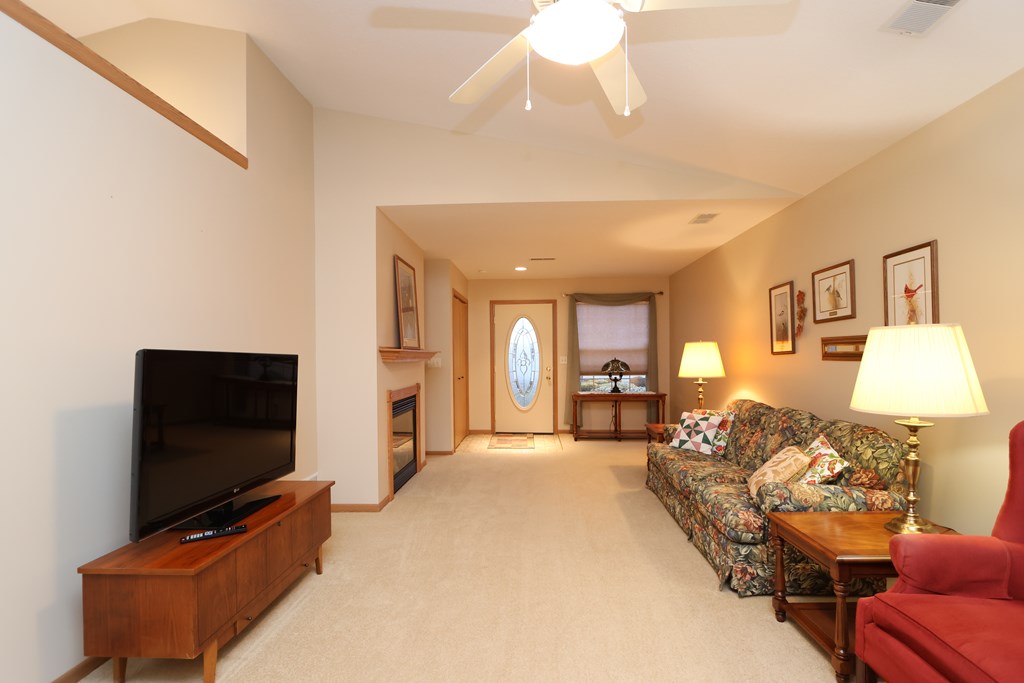 1105 Bogey Drive, Mansfield, Ohio 44903, 2 Bedrooms Bedrooms, ,2 BathroomsBathrooms,Residential,For Sale,Bogey Drive,9070291