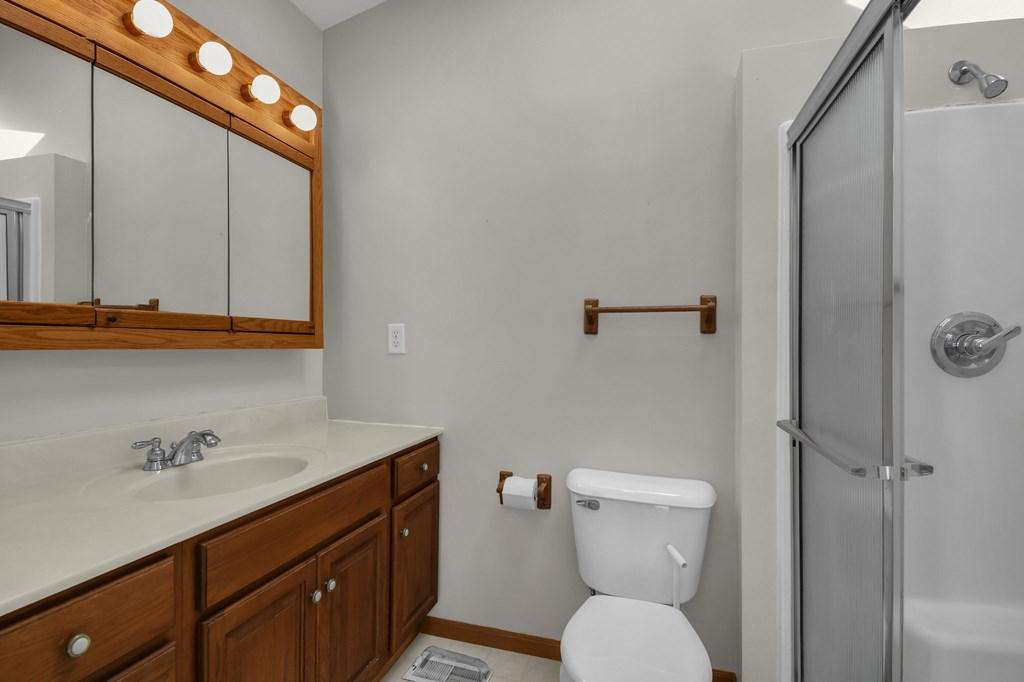 37 Riverview Drive, Shelby, Ohio 44875, 3 Bedrooms Bedrooms, ,2 BathroomsBathrooms,Residential,For Sale,Riverview Drive,9070302 37 Riverview Drive, Shelby, Ohio 44875, 3 Bedrooms Bedrooms, ,2 BathroomsBathrooms,Residential,For Sale,Riverview Drive,9070302