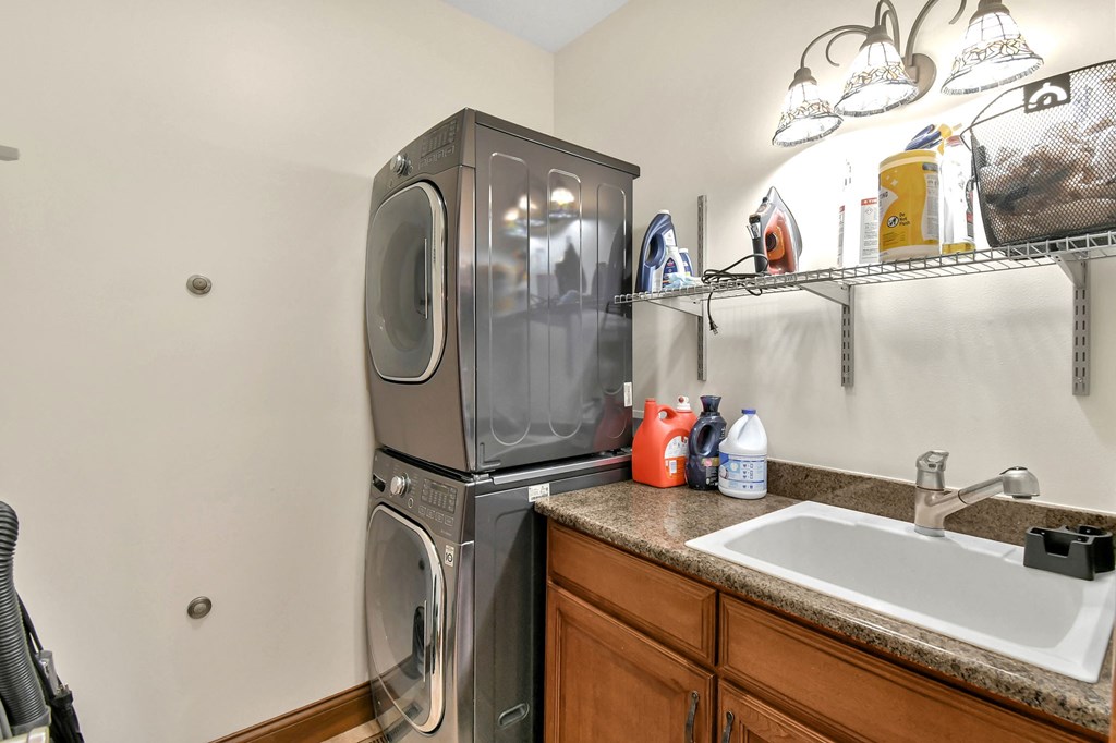 9526 State Route 314, Mansfield, Ohio 44904, 5 Bedrooms Bedrooms, ,3 BathroomsBathrooms,Residential,For Sale,State Route 314,9070303