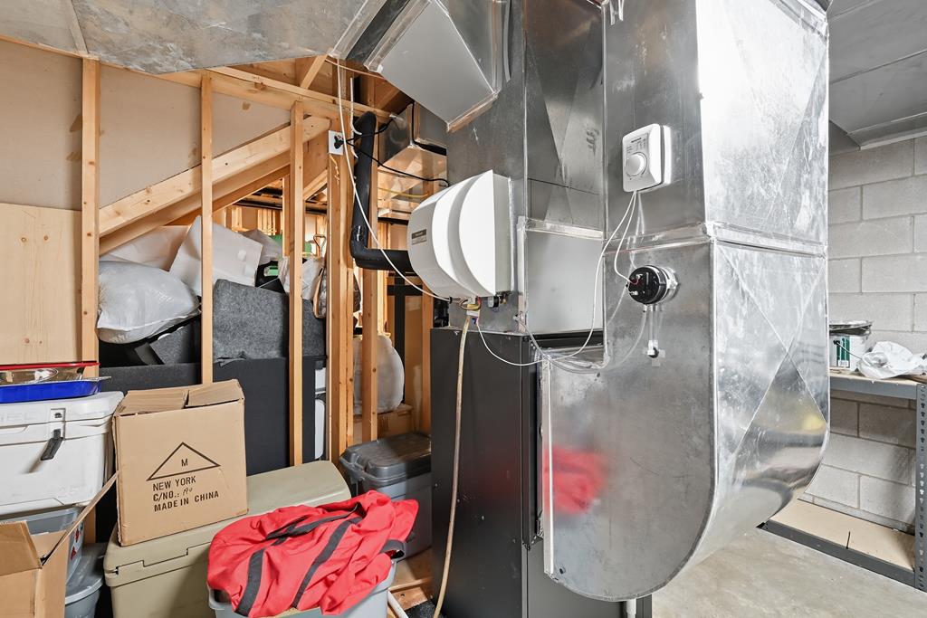 2735 Millsboro Road, Mansfield, Ohio 44903, 4 Bedrooms Bedrooms, ,3 BathroomsBathrooms,Residential,For Sale,Millsboro Road,9070306