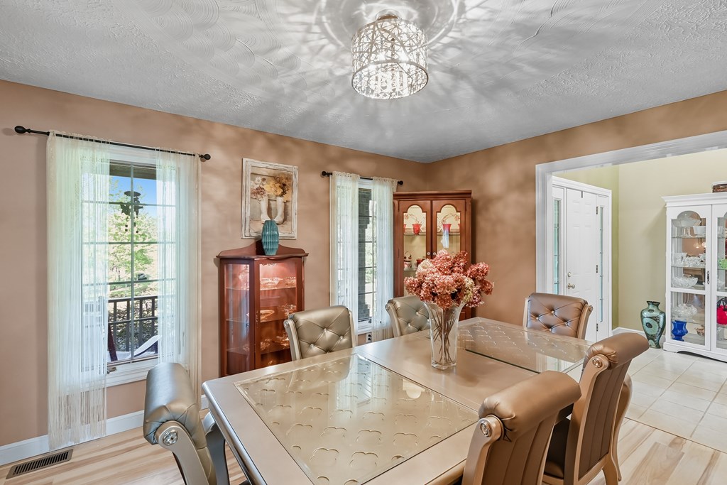 2735 Millsboro Road, Mansfield, Ohio 44903, 4 Bedrooms Bedrooms, ,3 BathroomsBathrooms,Residential,For Sale,Millsboro Road,9070306