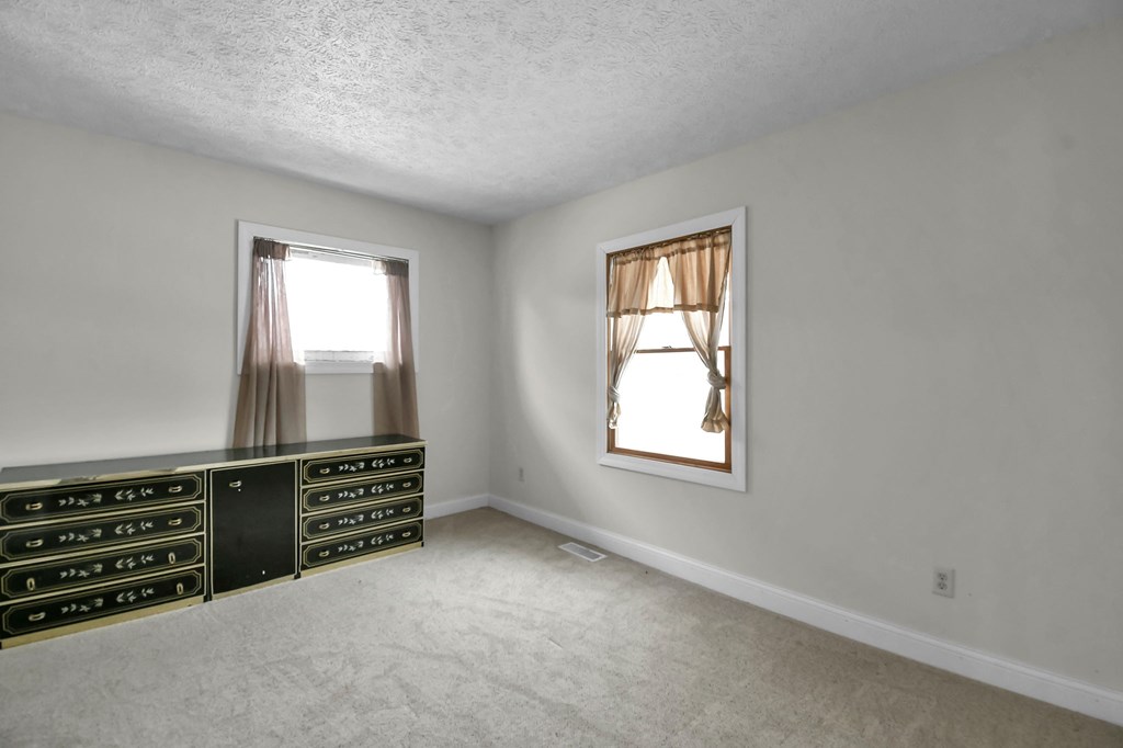 79 Sherman Avenue, Mansfield, Ohio 44906, 3 Bedrooms Bedrooms, ,2 BathroomsBathrooms,Residential,For Sale,Sherman Avenue,9070307 79 Sherman Avenue, Mansfield, Ohio 44906, 3 Bedrooms Bedrooms, ,2 BathroomsBathrooms,Residential,For Sale,Sherman Avenue,9070307