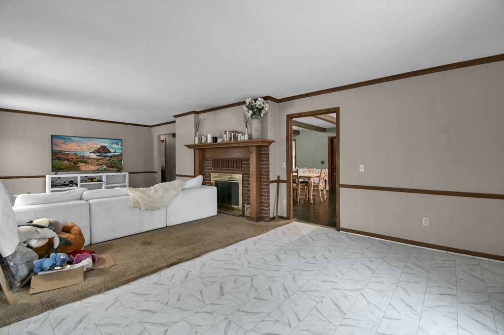 309 Vanderbilt Road, Mansfield, Ohio 44904, 2 Bedrooms Bedrooms, ,2 BathroomsBathrooms,Residential,For Sale,Vanderbilt Road,9070308