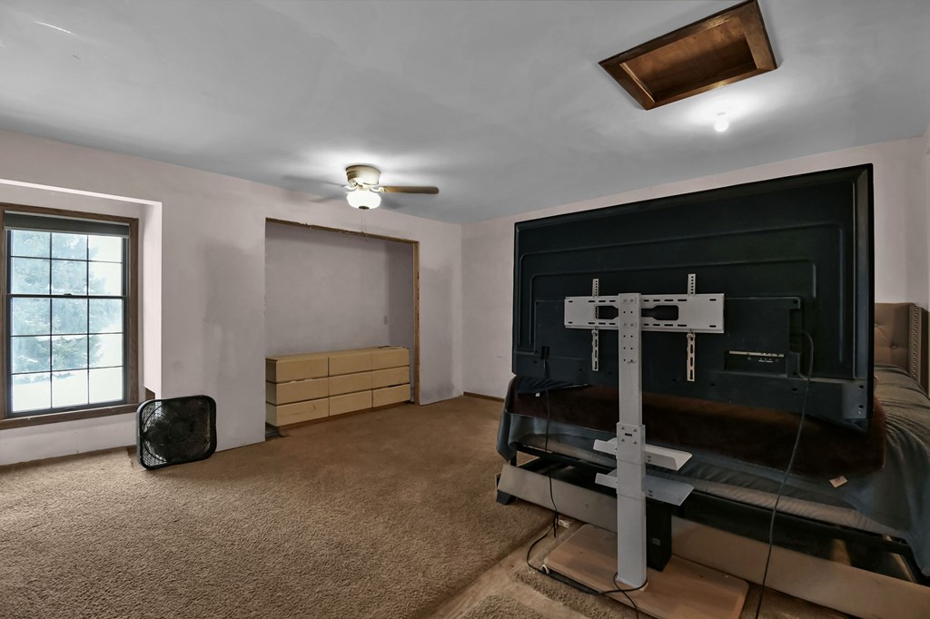 309 Vanderbilt Road, Mansfield, Ohio 44904, 2 Bedrooms Bedrooms, ,2 BathroomsBathrooms,Residential,For Sale,Vanderbilt Road,9070308