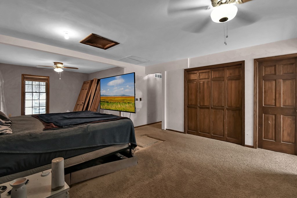 309 Vanderbilt Road, Mansfield, Ohio 44904, 2 Bedrooms Bedrooms, ,2 BathroomsBathrooms,Residential,For Sale,Vanderbilt Road,9070308