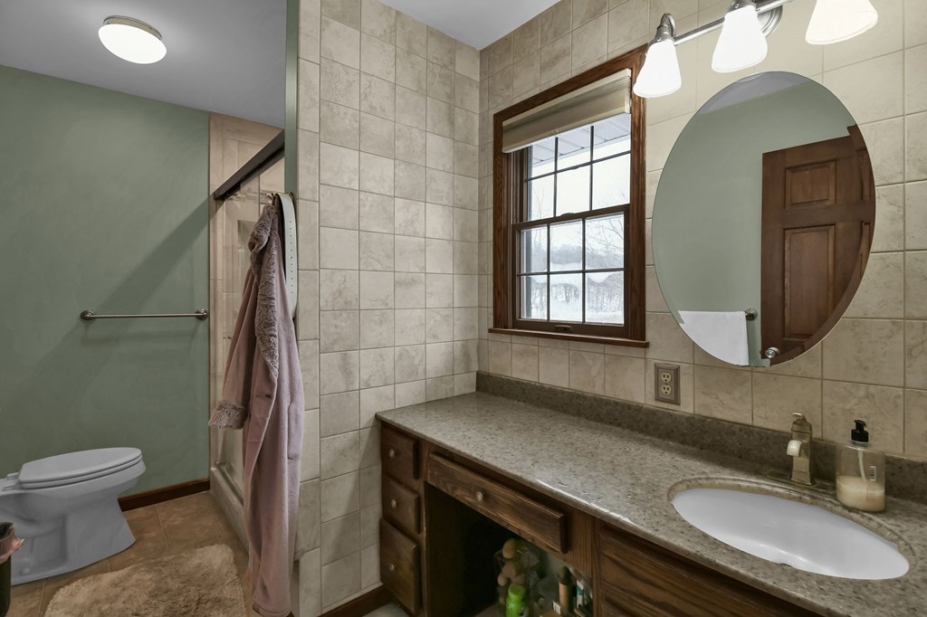 309 Vanderbilt Road, Mansfield, Ohio 44904, 2 Bedrooms Bedrooms, ,2 BathroomsBathrooms,Residential,For Sale,Vanderbilt Road,9070308