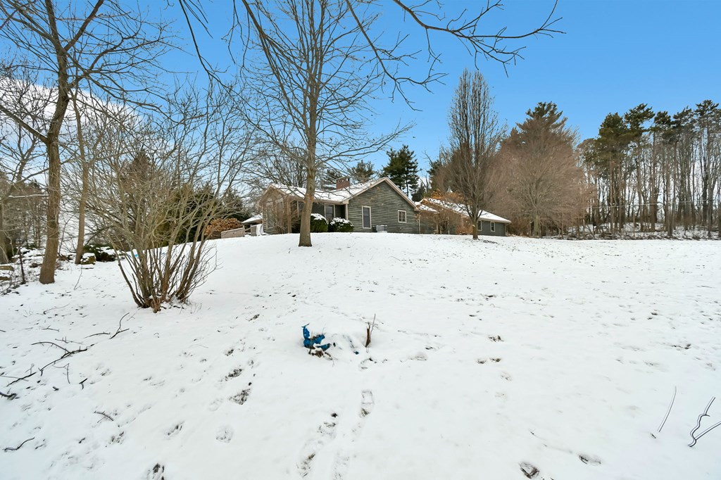 309 Vanderbilt Road, Mansfield, Ohio 44904, 2 Bedrooms Bedrooms, ,2 BathroomsBathrooms,Residential,For Sale,Vanderbilt Road,9070308