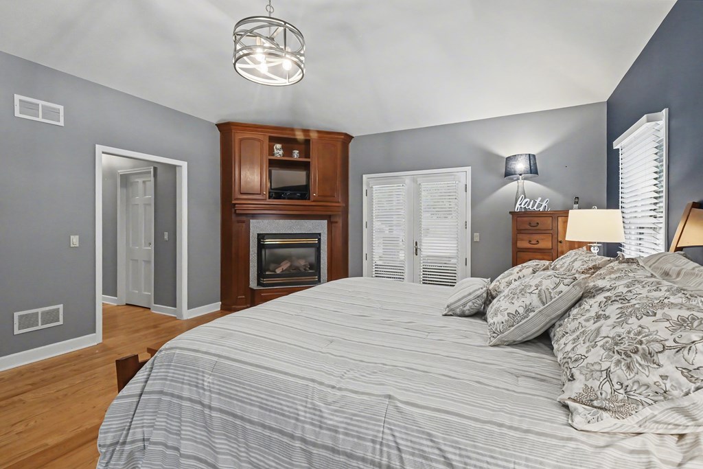 35 E Gaylord Avenue, Shelby, Ohio 44875, 4 Bedrooms Bedrooms, ,3 BathroomsBathrooms,Residential,For Sale,Gaylord Avenue,9070310 35 E Gaylord Avenue, Shelby, Ohio 44875, 4 Bedrooms Bedrooms, ,3 BathroomsBathrooms,Residential,For Sale,Gaylord Avenue,9070310