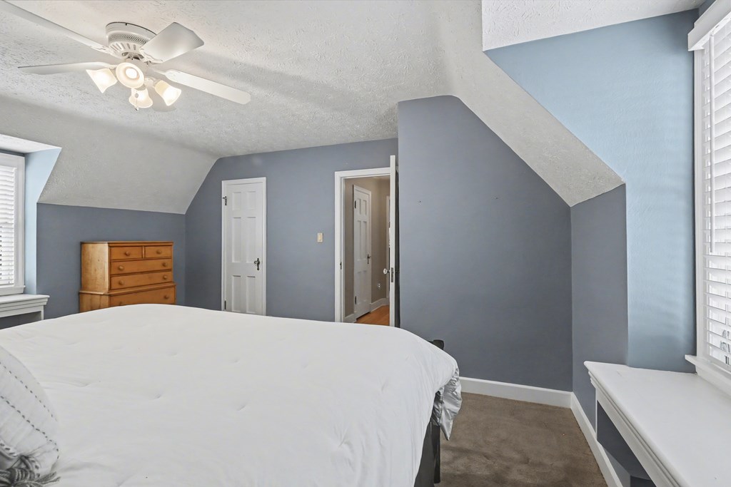 35 E Gaylord Avenue, Shelby, Ohio 44875, 4 Bedrooms Bedrooms, ,3 BathroomsBathrooms,Residential,For Sale,Gaylord Avenue,9070310 35 E Gaylord Avenue, Shelby, Ohio 44875, 4 Bedrooms Bedrooms, ,3 BathroomsBathrooms,Residential,For Sale,Gaylord Avenue,9070310