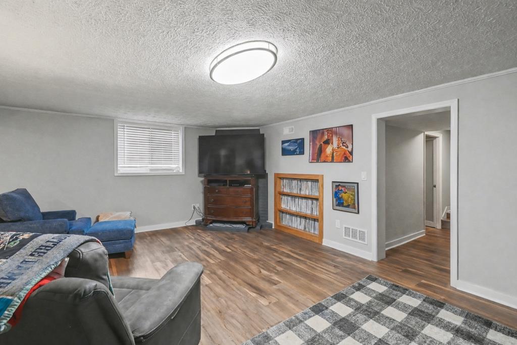 35 E Gaylord Avenue, Shelby, Ohio 44875, 4 Bedrooms Bedrooms, ,3 BathroomsBathrooms,Residential,For Sale,Gaylord Avenue,9070310 35 E Gaylord Avenue, Shelby, Ohio 44875, 4 Bedrooms Bedrooms, ,3 BathroomsBathrooms,Residential,For Sale,Gaylord Avenue,9070310