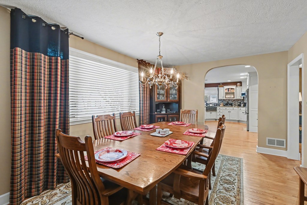 35 E Gaylord Avenue, Shelby, Ohio 44875, 4 Bedrooms Bedrooms, ,3 BathroomsBathrooms,Residential,For Sale,Gaylord Avenue,9070310 35 E Gaylord Avenue, Shelby, Ohio 44875, 4 Bedrooms Bedrooms, ,3 BathroomsBathrooms,Residential,For Sale,Gaylord Avenue,9070310