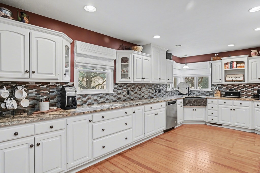 35 E Gaylord Avenue, Shelby, Ohio 44875, 4 Bedrooms Bedrooms, ,3 BathroomsBathrooms,Residential,For Sale,Gaylord Avenue,9070310 35 E Gaylord Avenue, Shelby, Ohio 44875, 4 Bedrooms Bedrooms, ,3 BathroomsBathrooms,Residential,For Sale,Gaylord Avenue,9070310