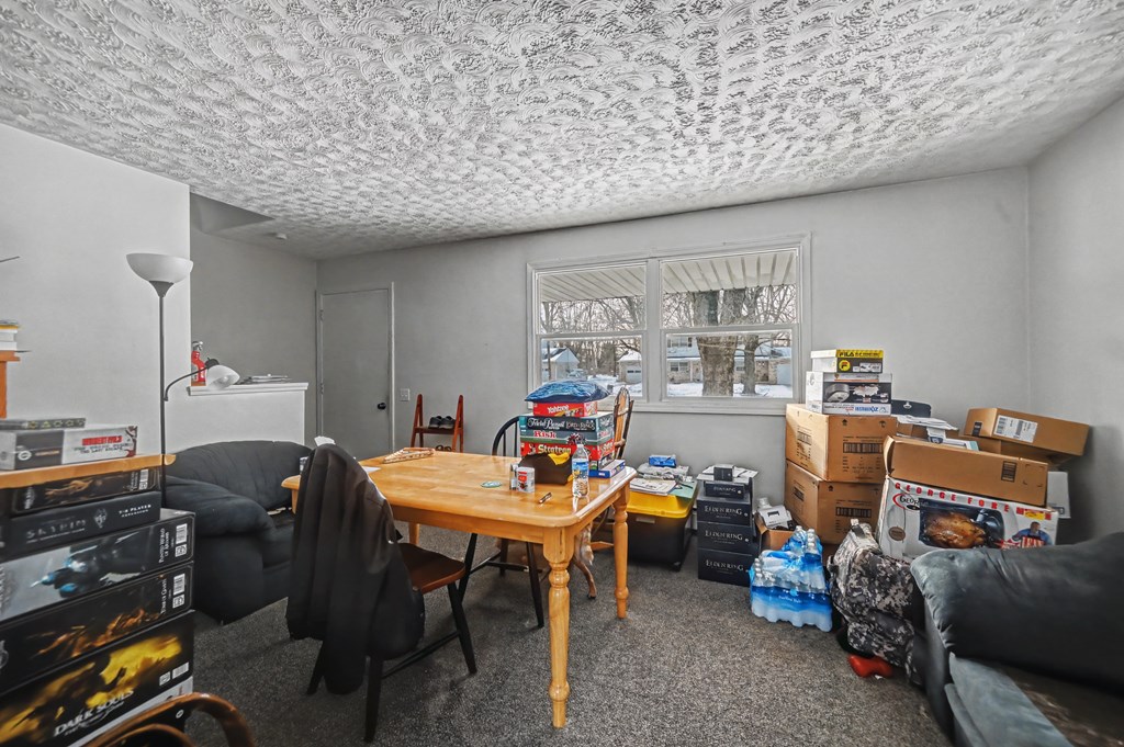 952 - 954 Mayflower Avenue, Mansfield, Ohio 44905, 4 Bedrooms Bedrooms, ,Residential Income,For Sale,- 954 Mayflower Avenue,9070343