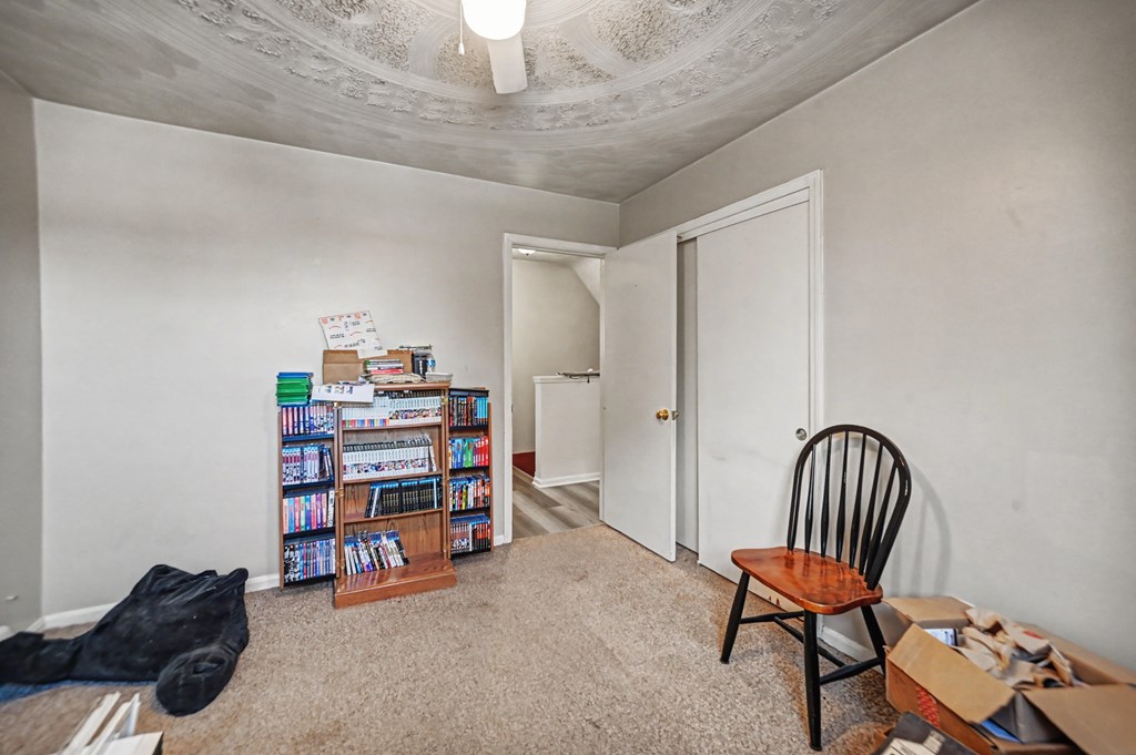 952 - 954 Mayflower Avenue, Mansfield, Ohio 44905, 4 Bedrooms Bedrooms, ,Residential Income,For Sale,- 954 Mayflower Avenue,9070343