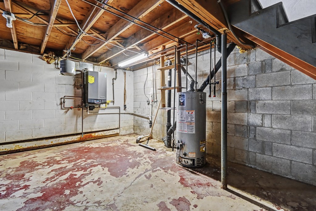 952 - 954 Mayflower Avenue, Mansfield, Ohio 44905, 4 Bedrooms Bedrooms, ,Residential Income,For Sale,- 954 Mayflower Avenue,9070343